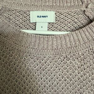Old Navy Women's Cream Sweater